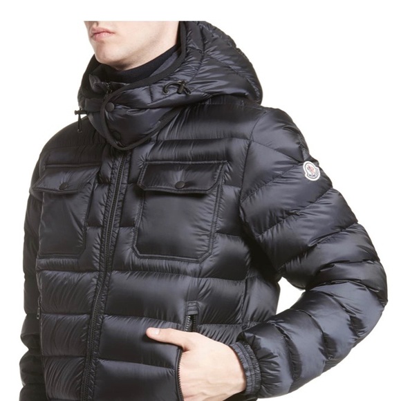 Moncler Other - Moncler Valence jacket with detachable hood!